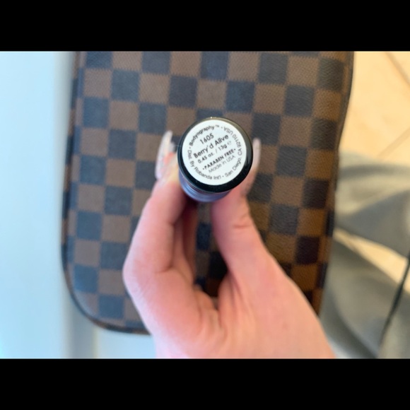 Bodyography electric lip slide - Picture 3 of 4